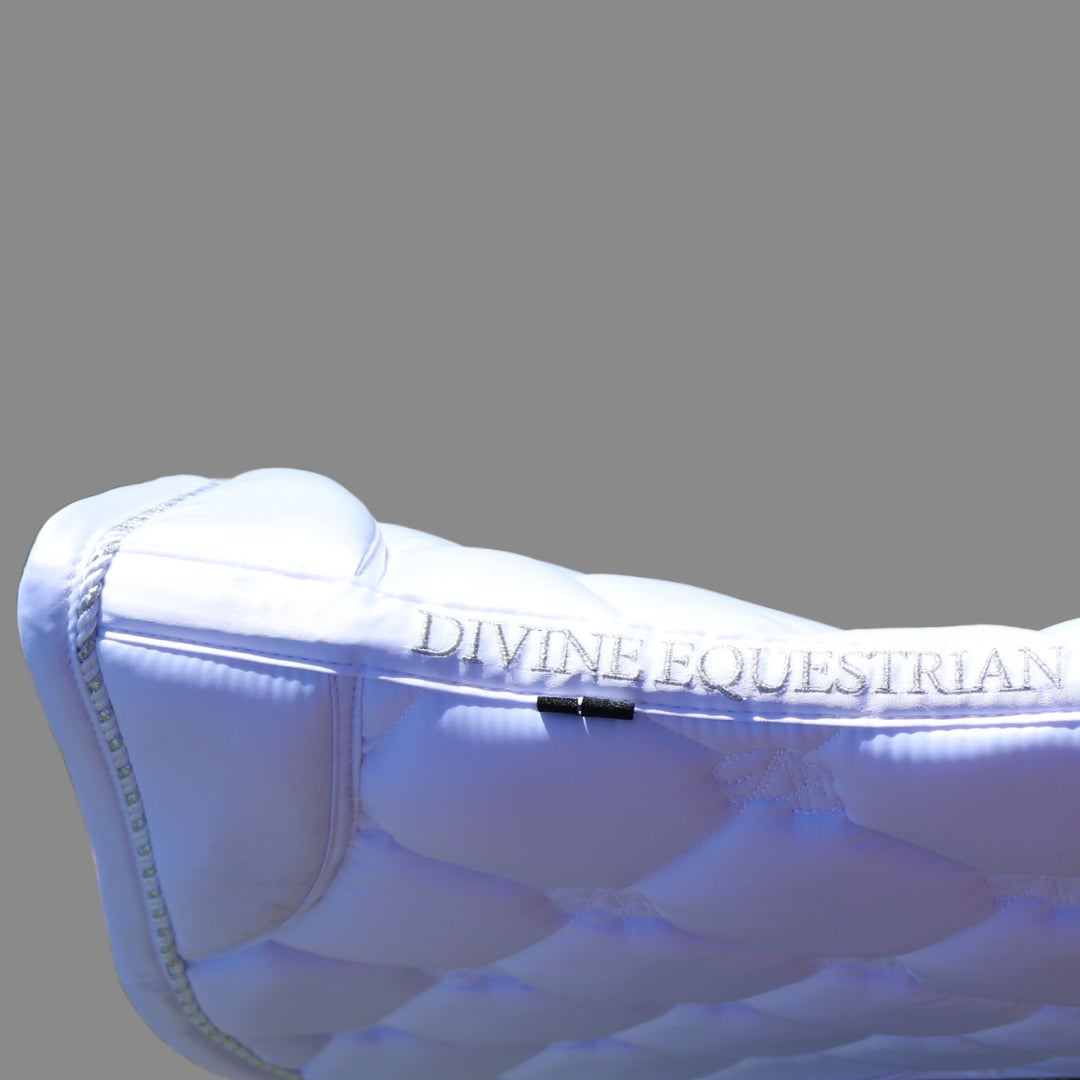 Sovereign Saddle Pad - White