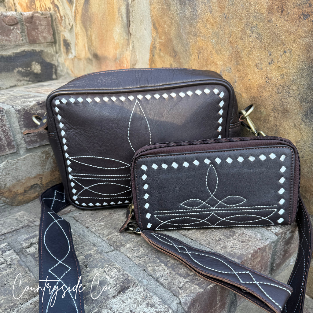 Boot Stitch Genuine Leather Purse