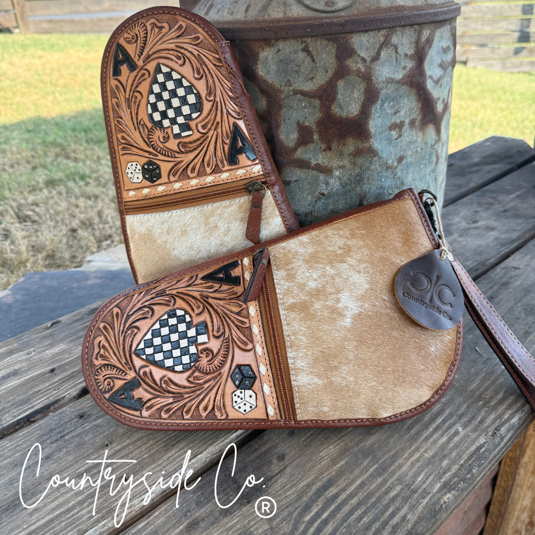 Mesquite Cowhide and Tooled Leather 15" Carry Case