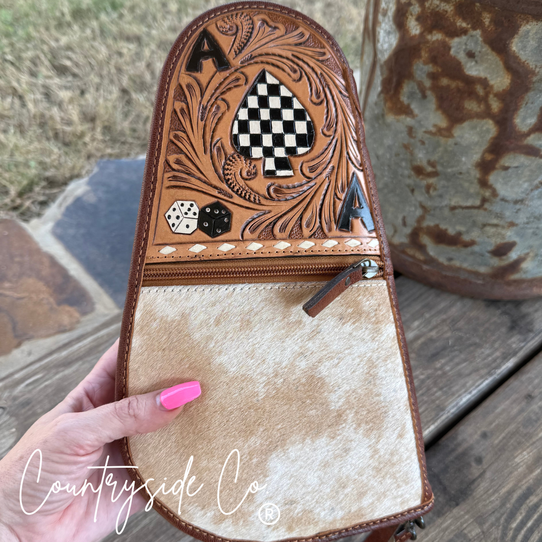 Mesquite Cowhide and Tooled Leather 15" Carry Case