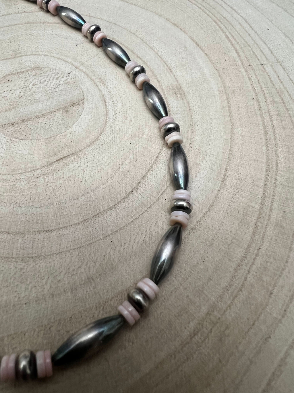 Torpedo choker Sterling Silver Pearls and pink conch