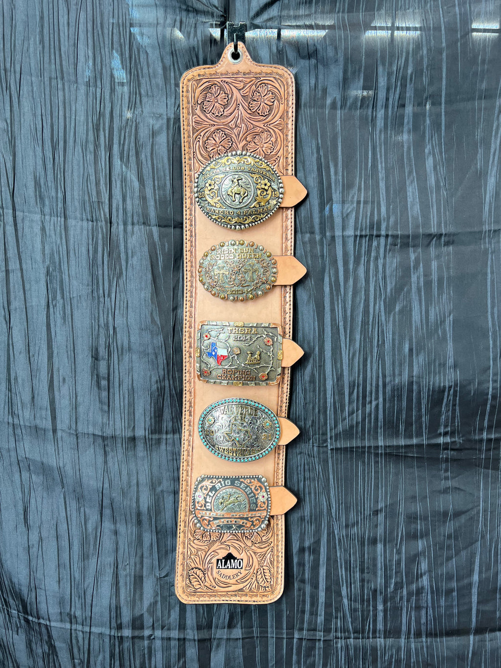Golden antique floral with barbwire buckle holder