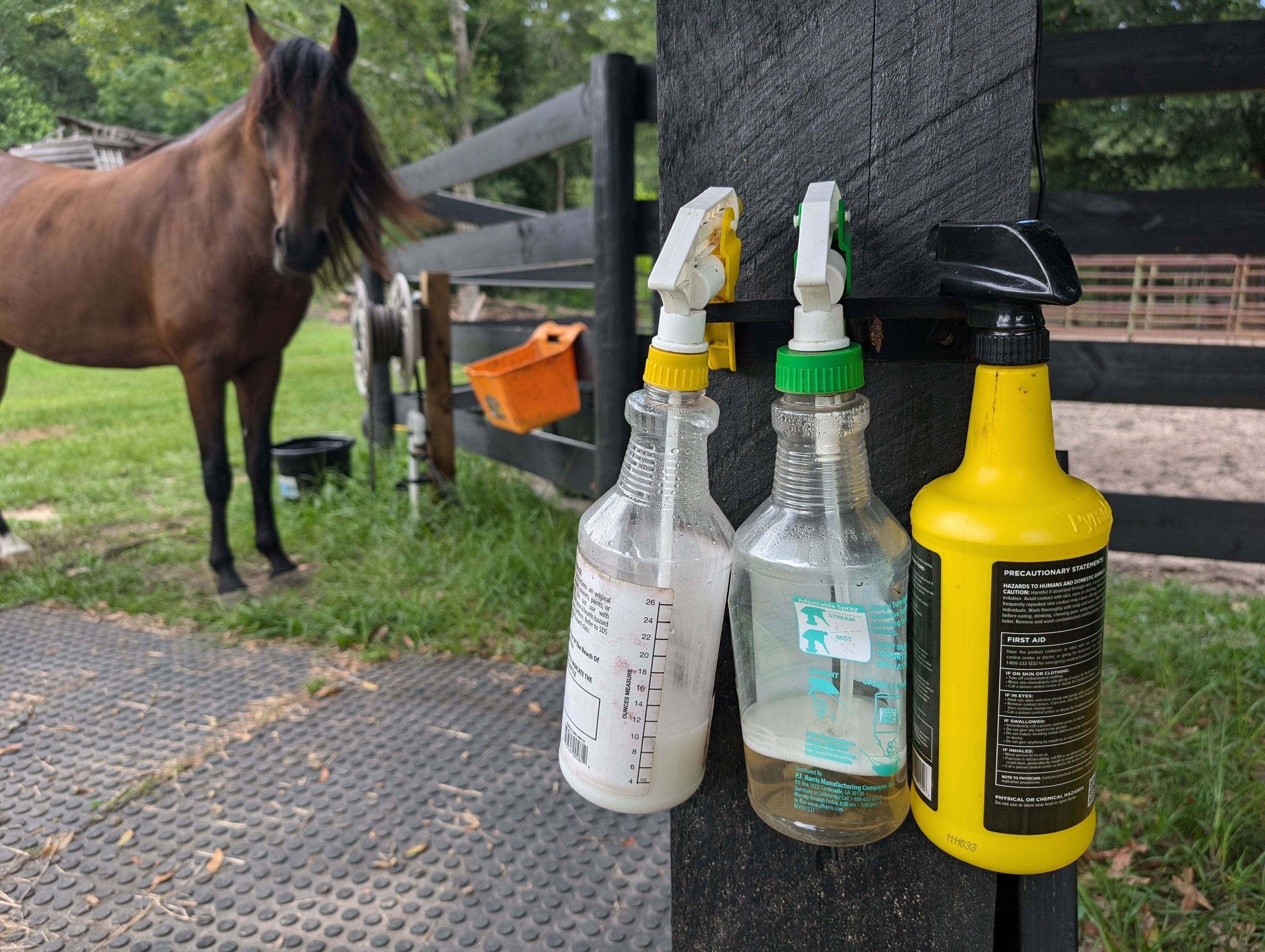 Spray Bottle Holder - Heavy Duty