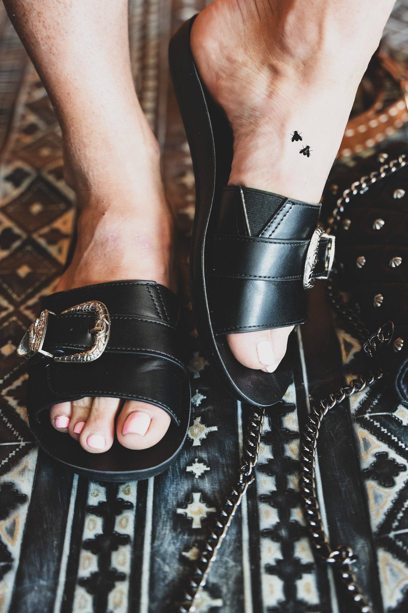 SLICK & SLIDES