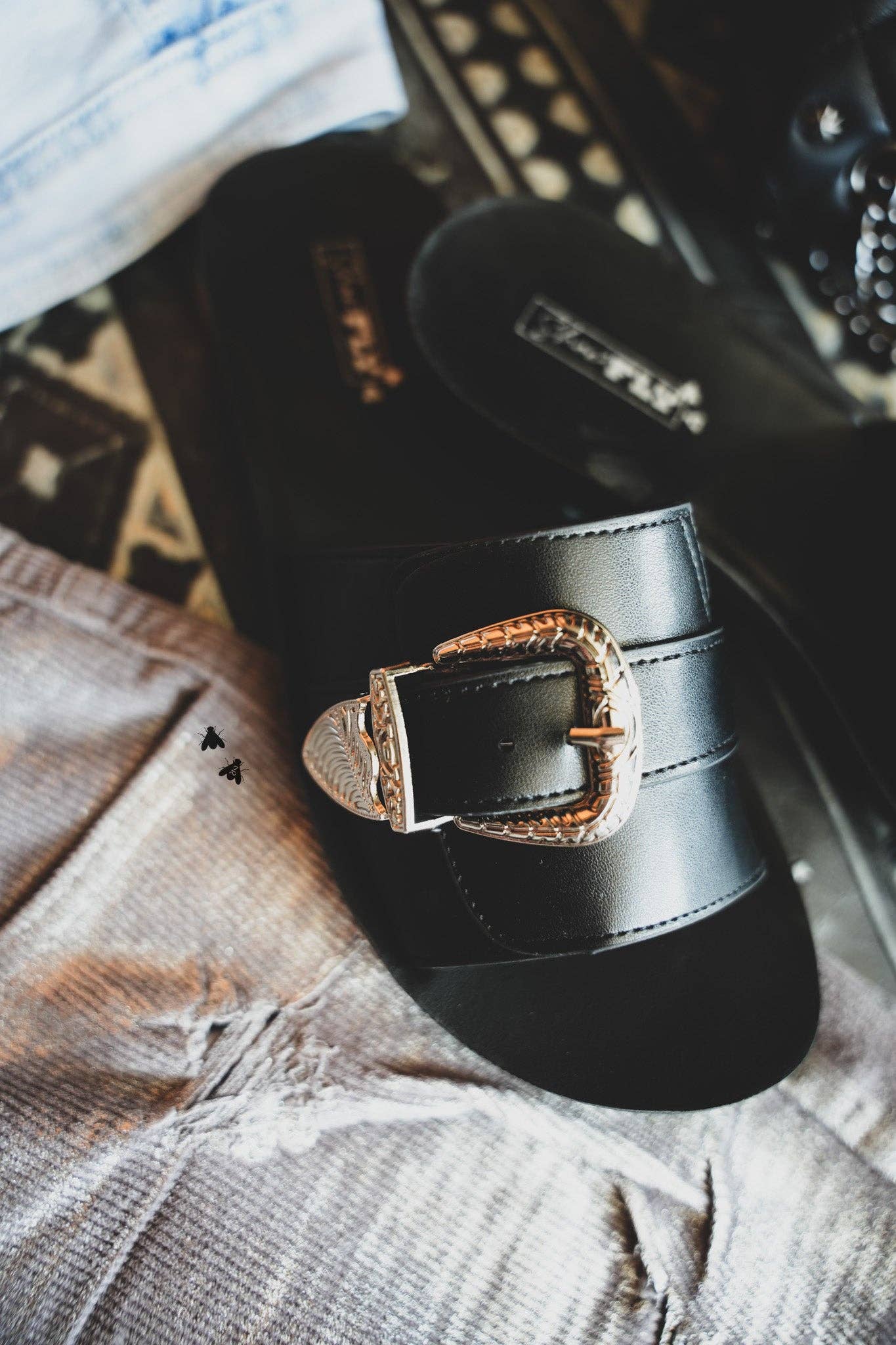 SLICK & SLIDES