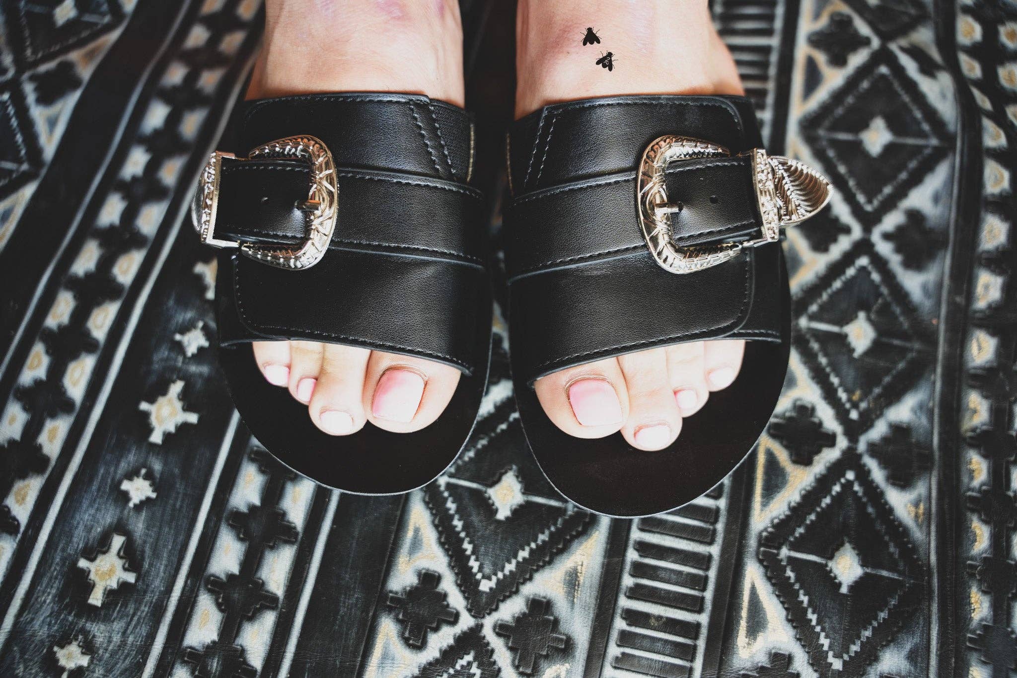 SLICK & SLIDES