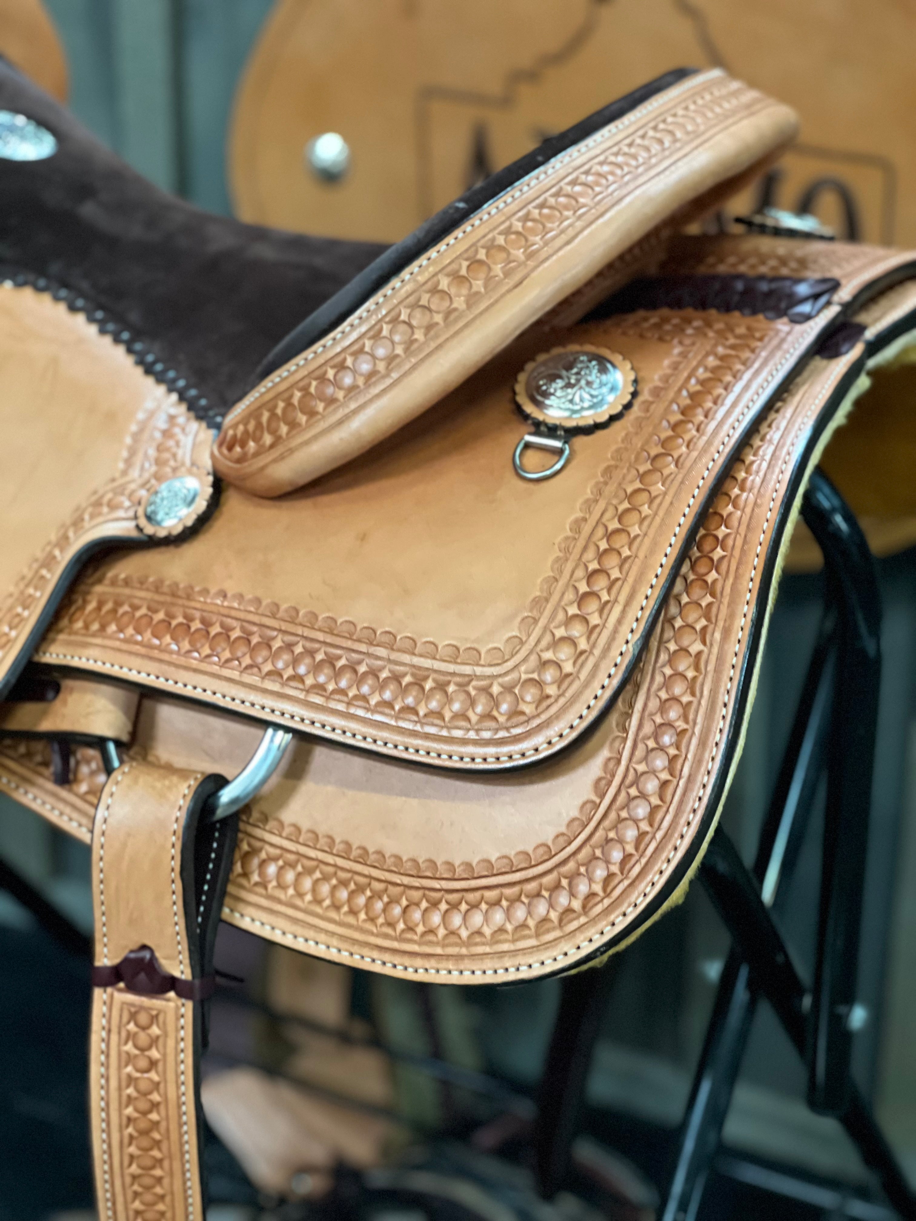 15" 1220 Reiner Saddle