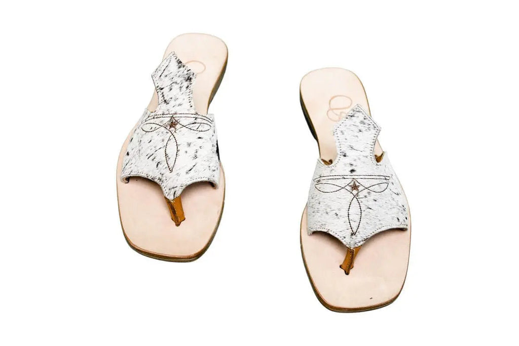 Luciana Cowhide Flip Flop Sandals – Size 8