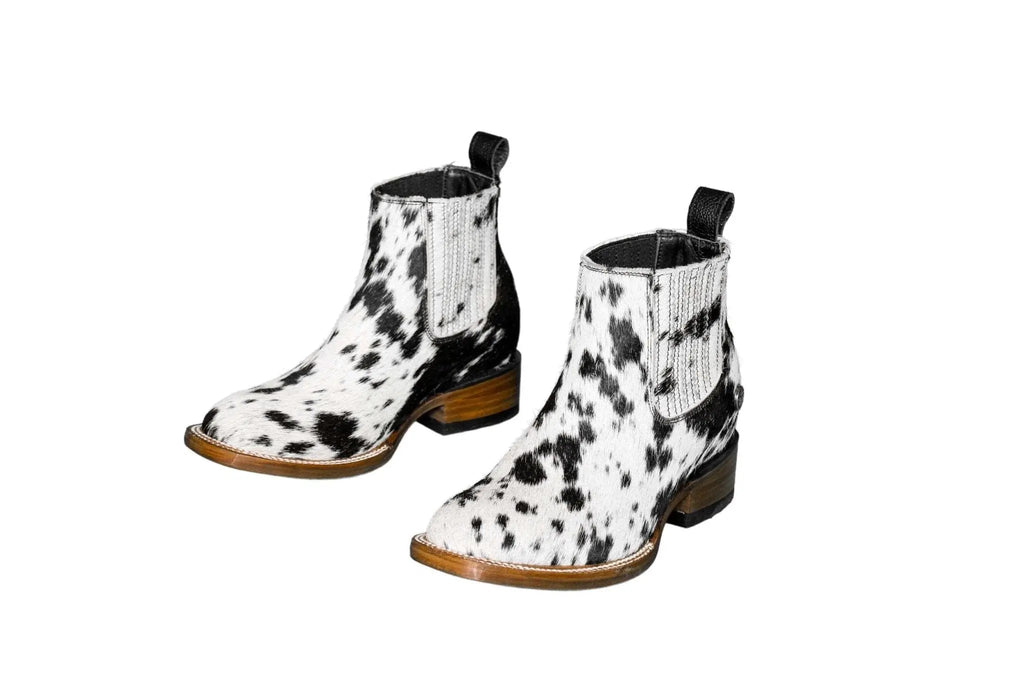 The Aurora Cowhide Boots – Size 4 US