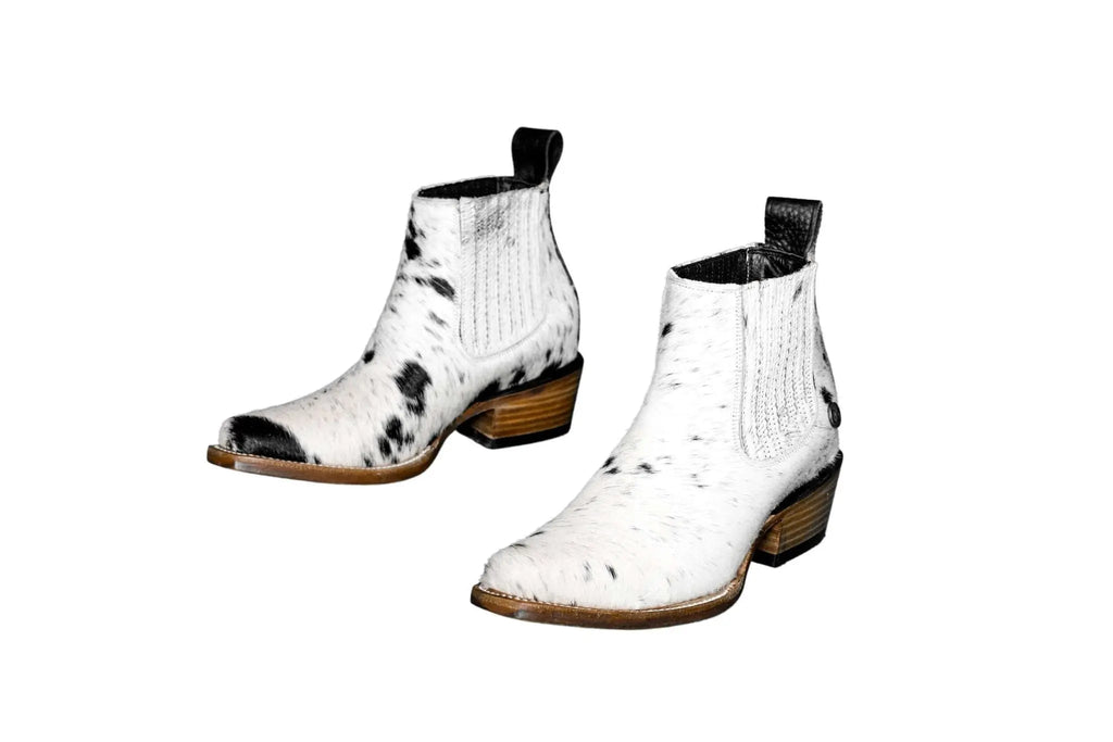 The Aurora Cowhide Boots – Size 6 US