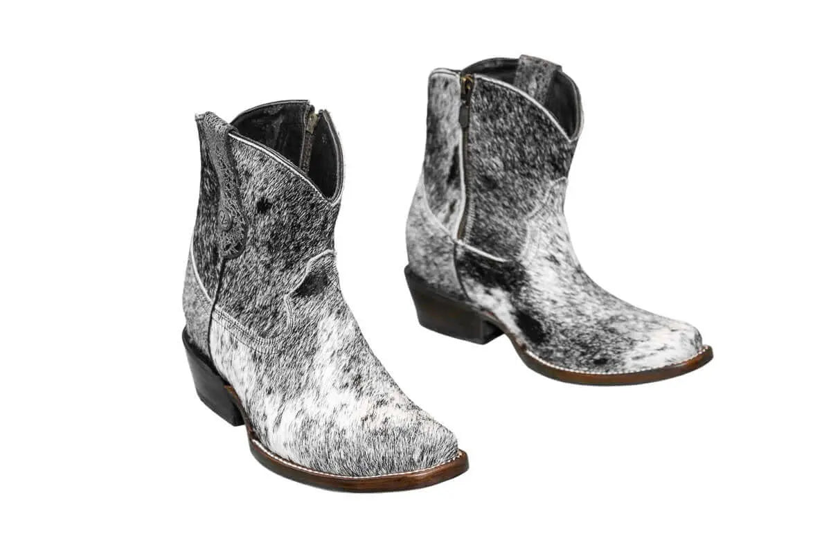 The Loretta Cowhide Boots - Size 6 US
