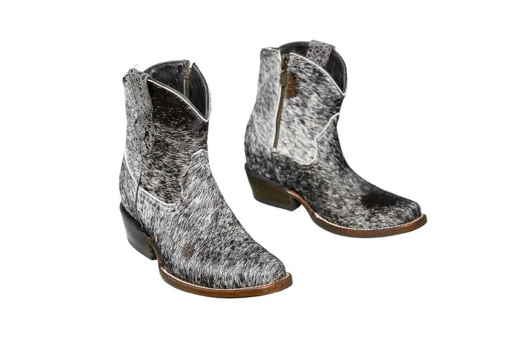 The Loretta Cowhide Boots - Size 6 US