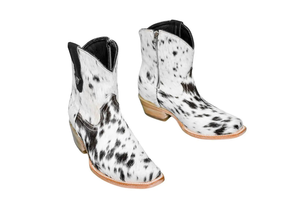 The Loretta Cowhide Boots - Size 7 US