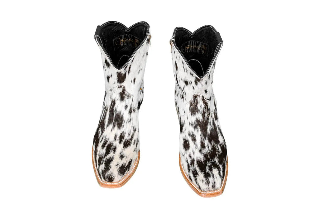 The Loretta Cowhide Boots - Size 8 US