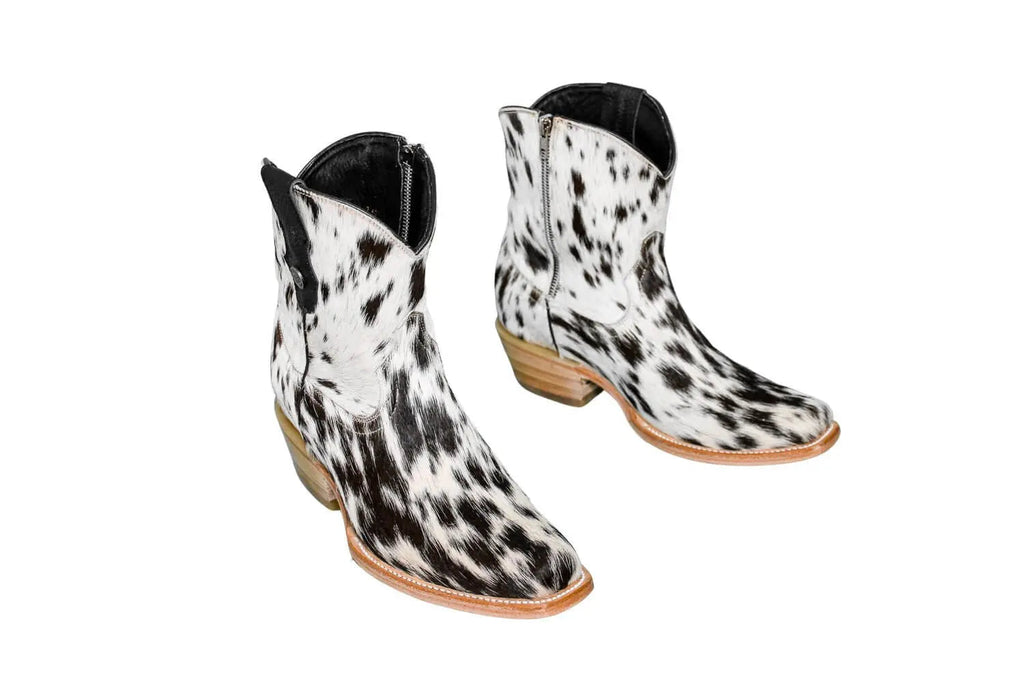 The Loretta Cowhide Boots - Size 8 US