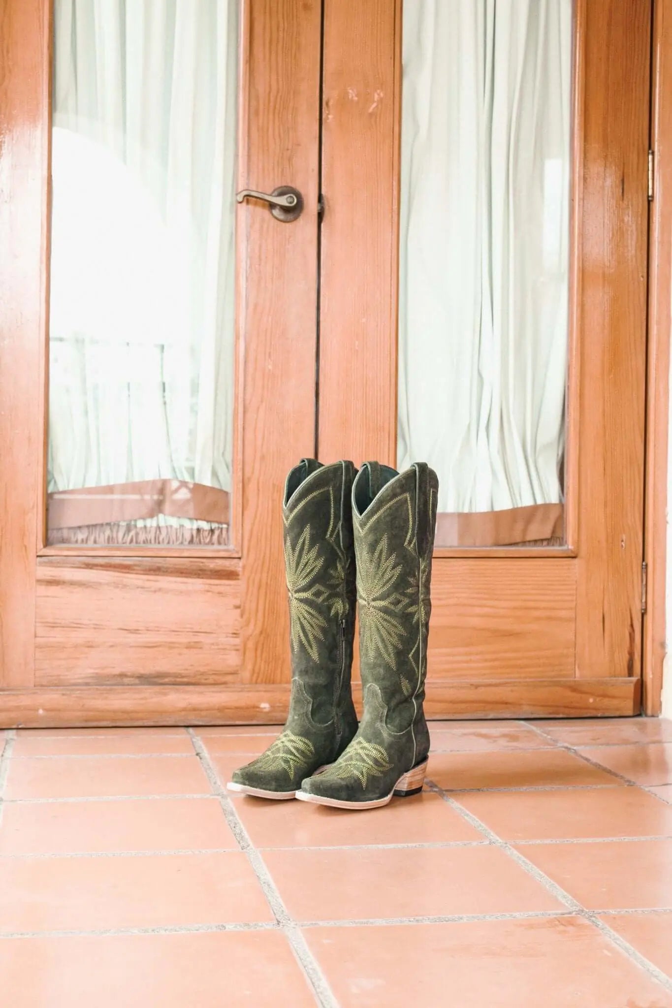 The Lorraine Knee-High Western Boots – Olive Suede